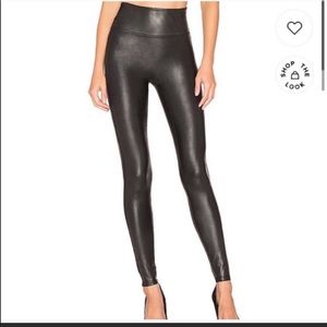 Gorgeous Spanx leather look leggings